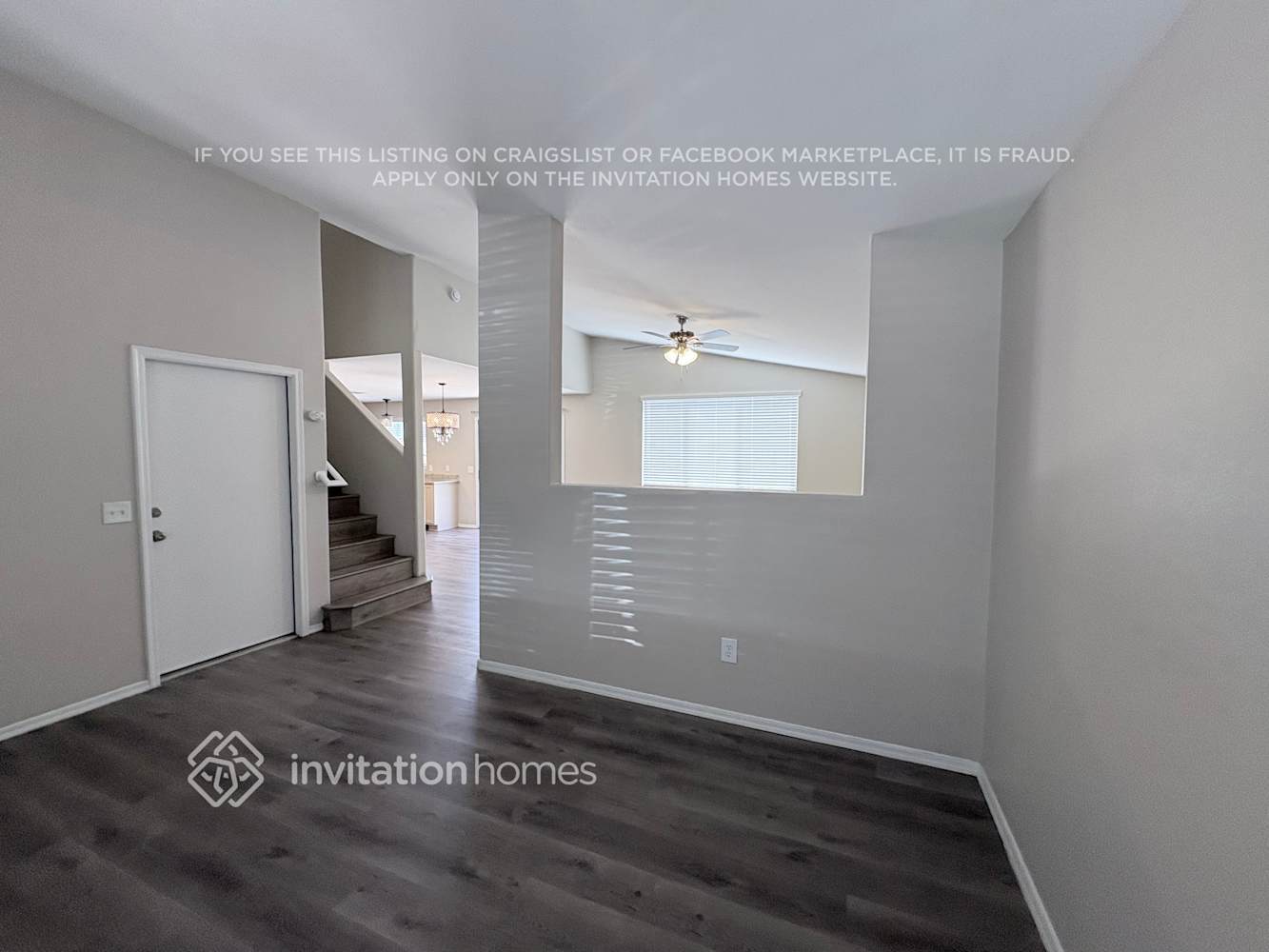 Building Photo - 1551 E Betsy Ln