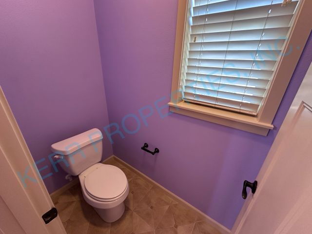 Building Photo - Spacious 5-Bedroom Retreat with 3407 Sq Ft...
