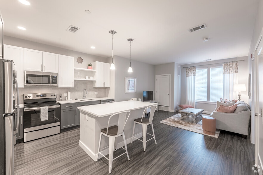 1 BR, 1 BA - Harborwalk Apartments