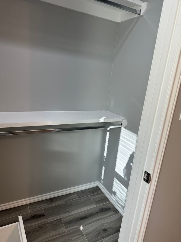 Building Photo - 324 Uva Ln