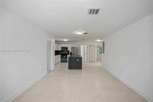 Building Photo - 5819 NW 30th Ave