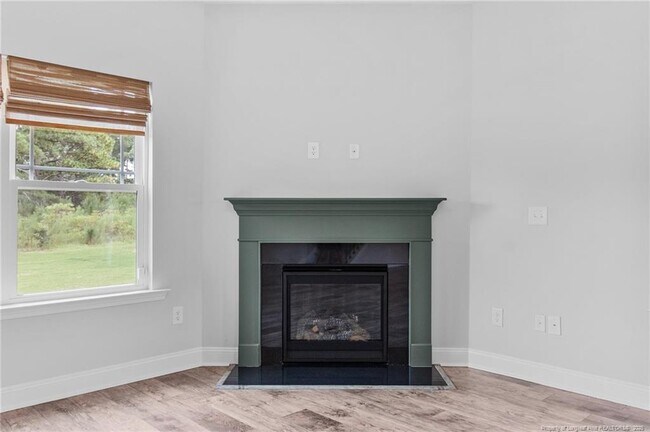 Building Photo - 243 Spring Flowers Dr