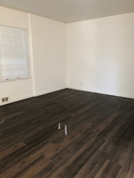 Living Room - 12544 Venice Blvd