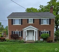 Building Photo - Mt Airy