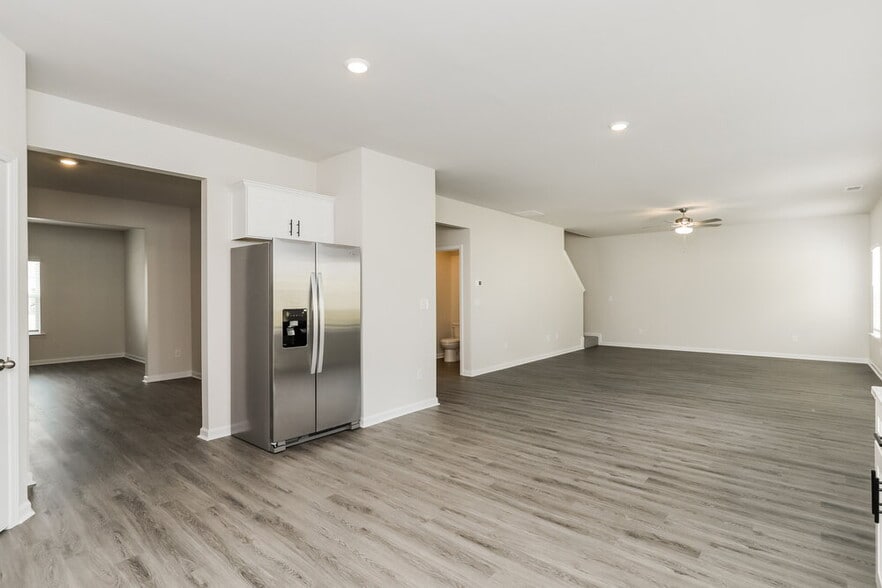 Building Photo - 1448 Sodbuster Dr