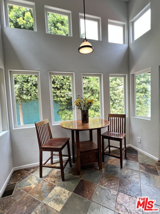 Building Photo - 390 N Baldwin Ave