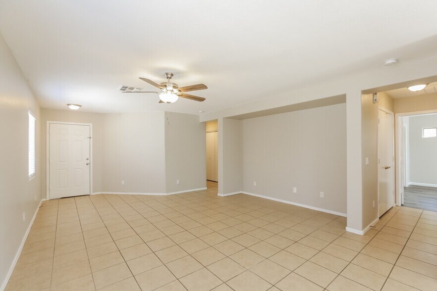 Building Photo - 1629 W Burgess Ln
