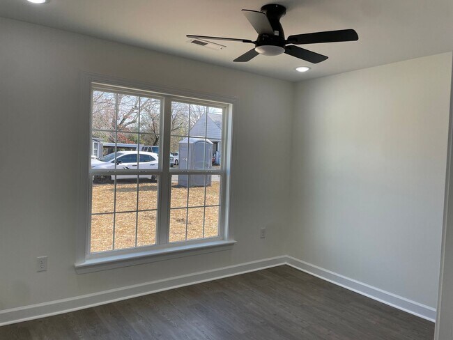 Building Photo - 3 BED, 2 BATH NEWLY CONSTRUCTED HOME