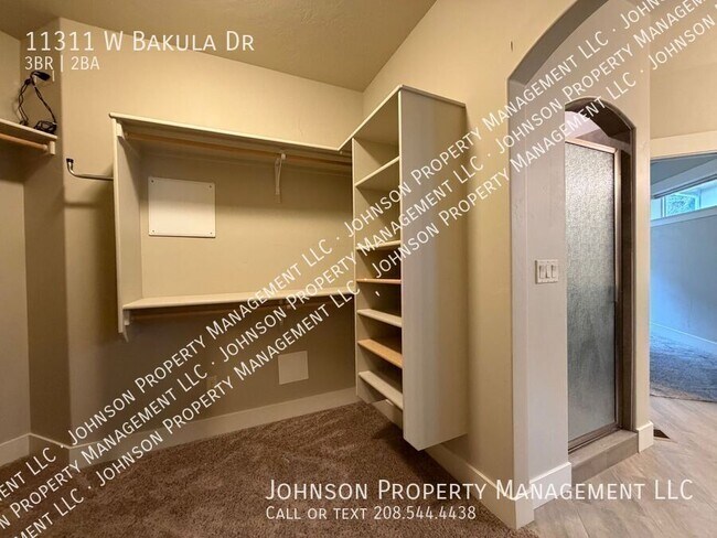 Building Photo - 11311 W Bakula Dr