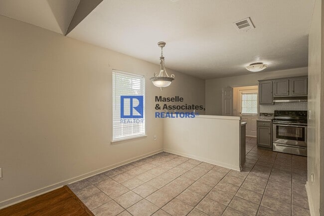 Building Photo - 2 Bed/1 Bath in Barnett Bend in Brandon