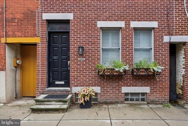 Building Photo - 2222 Kater St