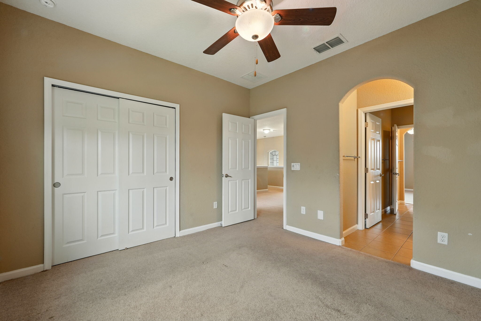Building Photo - 4898 Belle Vue Breeze Loop