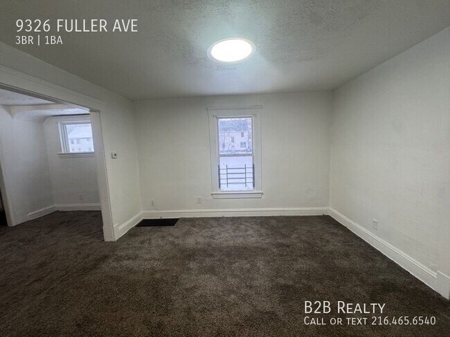 Building Photo - 9326 Fuller Ave