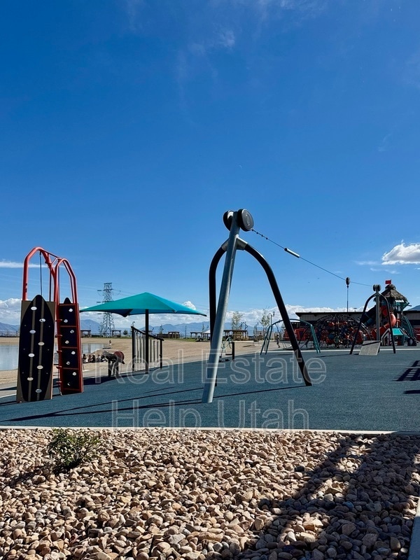 Building Photo - 1549 Charmer Ln