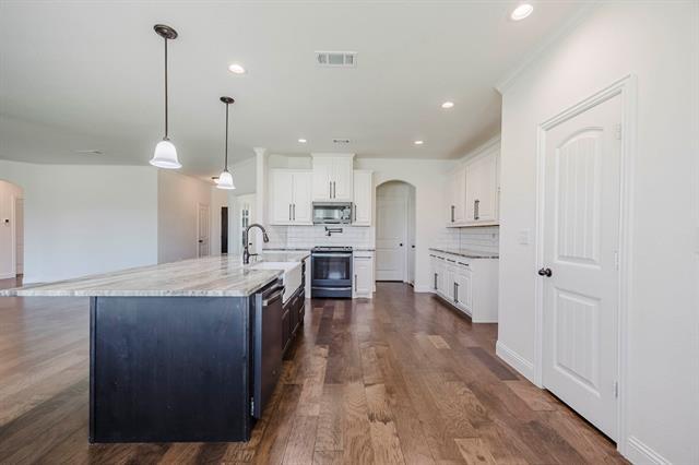 Building Photo - 105 Kathy Stephens Ave