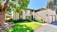 Building Photo - Lovely Downstairs, Entry Level Condo Unit with Garage and Private Yard Space in Downtown Fallbrook!