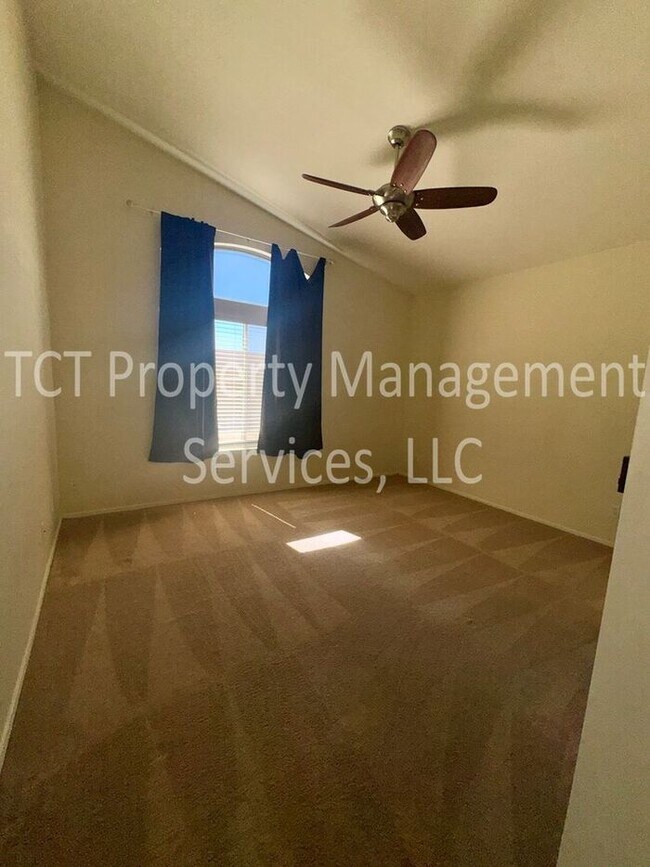 Building Photo - 3 Bedroom/2 Bath home in the gated community of Sunrise @ Harbor Shores