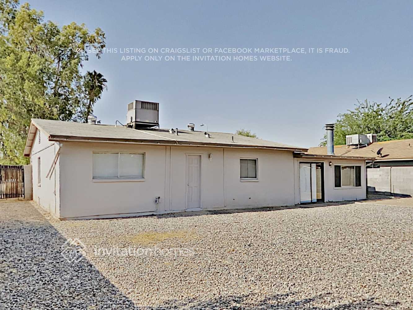 Building Photo - 7016 W Wilshire Dr