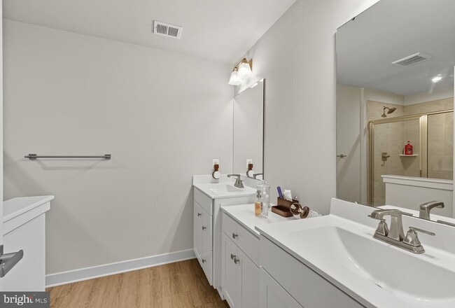 Building Photo - 5503 Billenca Ln