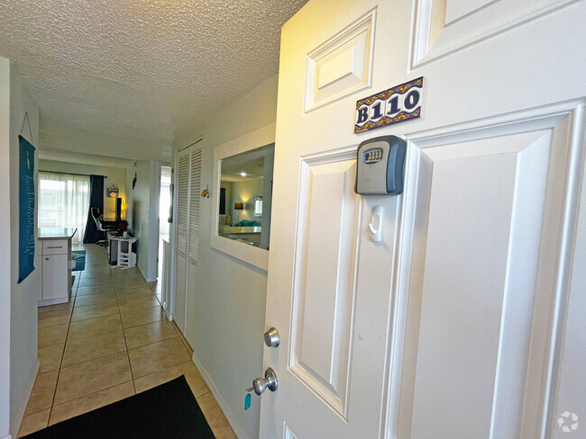 Building Photo - 7175 A1A S