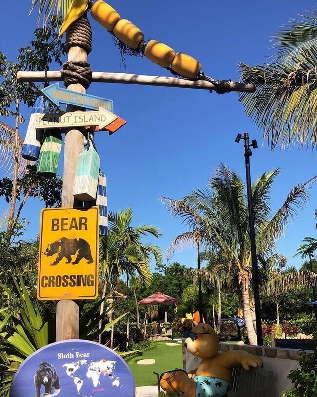 Building Photo - 1200 Town Center Dr