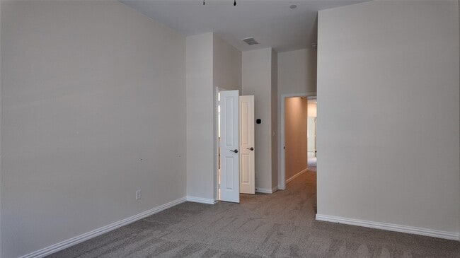 Building Photo - 7420 Alton Dr