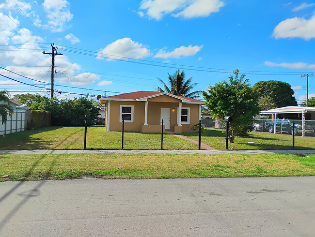 Primary Photo - 16120 NW 26th Ave