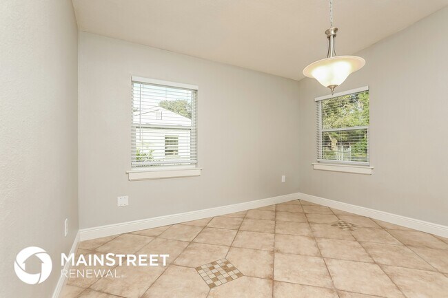 Building Photo - 5272 Vance Ave