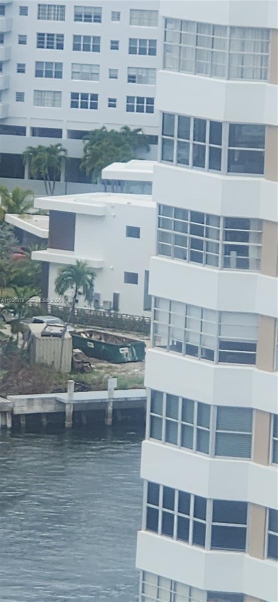 Building Photo - 1985 S Ocean Dr