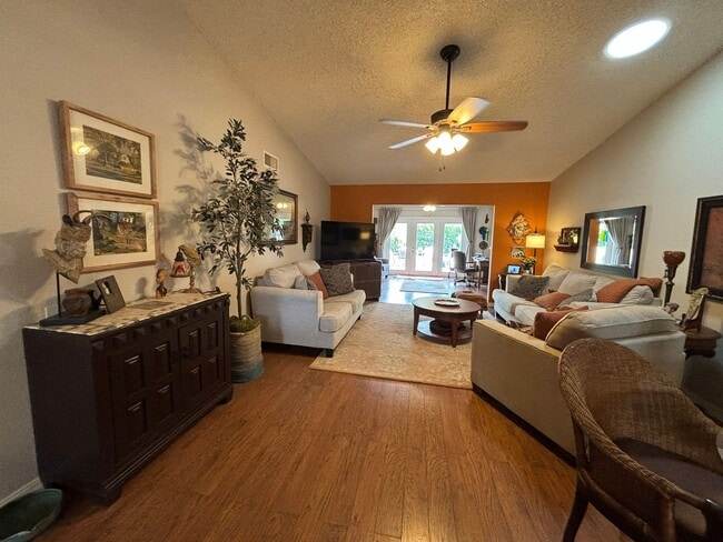 Building Photo - Enjoy this cozy 2 Bedroom, 1.75 Bathrooms, 1.5 Car Garage home in Premier Active Adult Resort Sty...