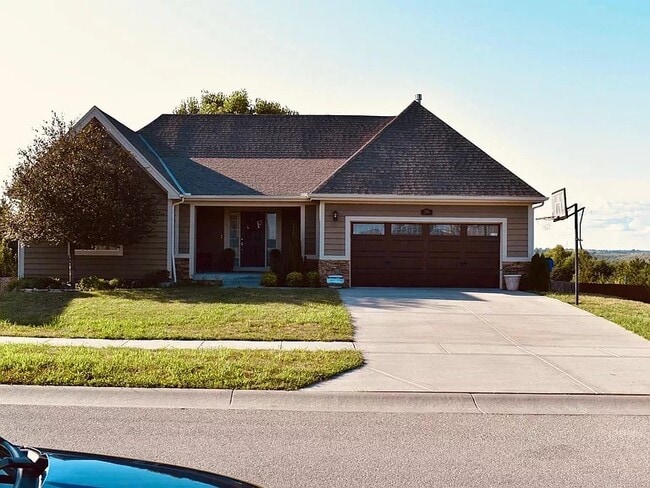 Primary Photo - Gorgeous Home in a Serene Location