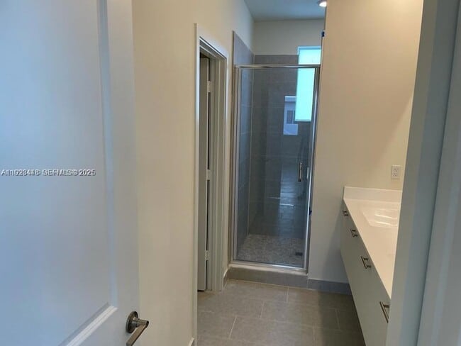 Building Photo - 6453 NW 102nd Path