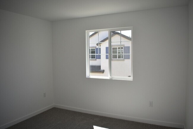Building Photo - 4290 Aura Way