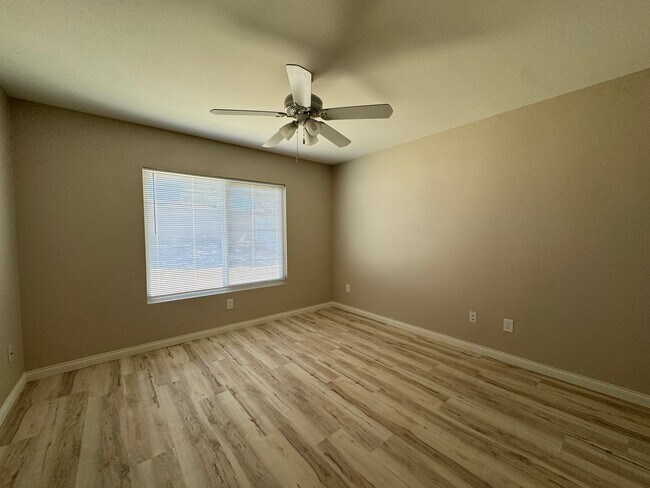 Building Photo - 25060 Steiner Dr