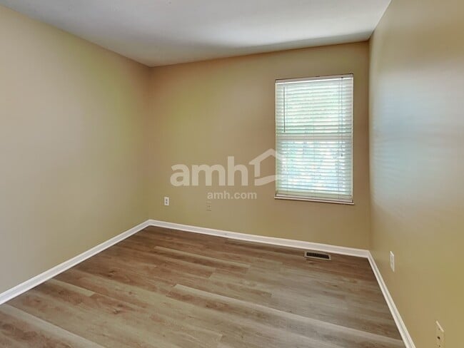 Building Photo - 4246 Muscovy Ln