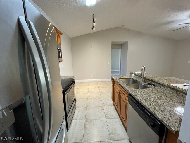 Building Photo - 2226 Arbour Walk Cir