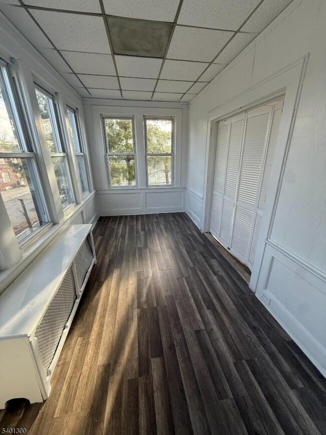 Building Photo - 85 Sunnyside Terrace