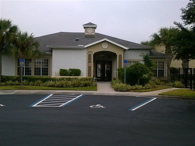 Building Photo - 2700 Carlson Cir