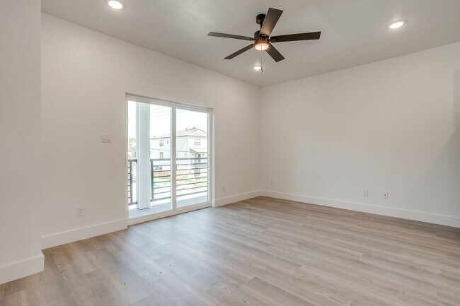 Building Photo - 2801 Forest Park Blvd