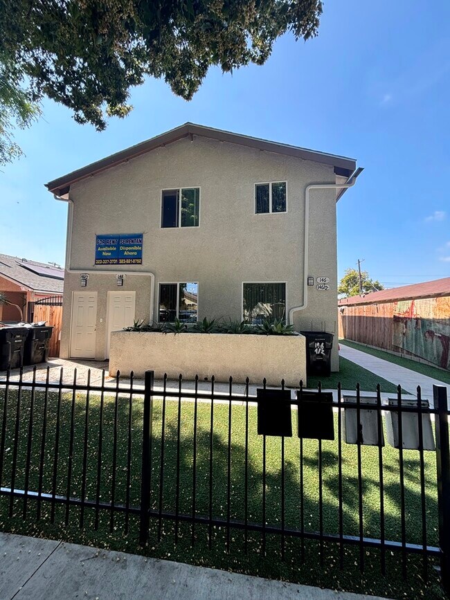 Building Photo - 148 E 84th Pl