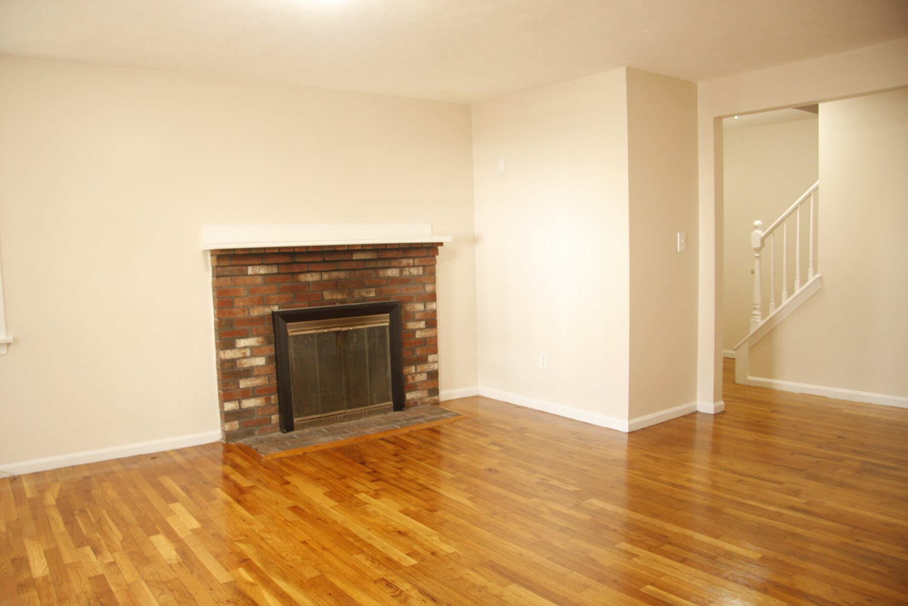 Building Photo - 6 Dragon Ct Cir