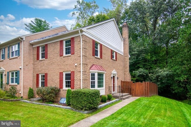 Building Photo - 8914 Grandstaff Ct