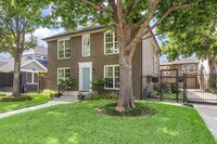 Building Photo - 2108 Branard St