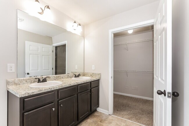 Building Photo - 308 Sweet Ashley Way