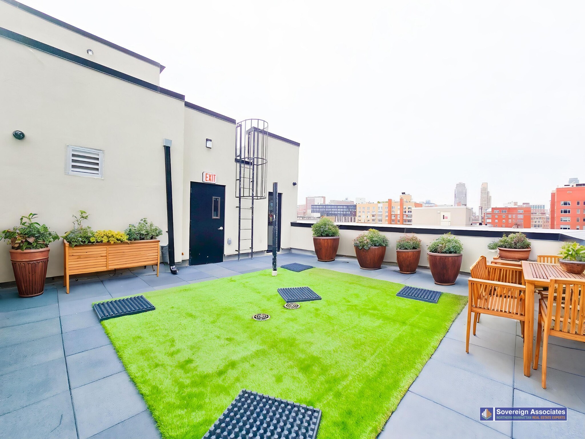 Building Photo - 217 W 123rd St