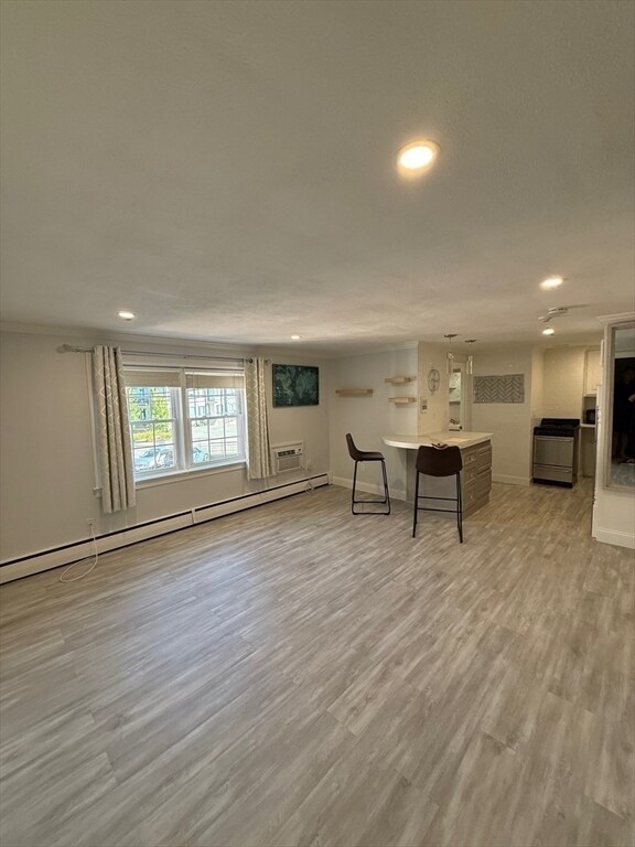 Building Photo - 210 Hillside Ave