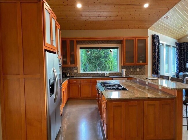 Building Photo - 17 W Augusta Ct