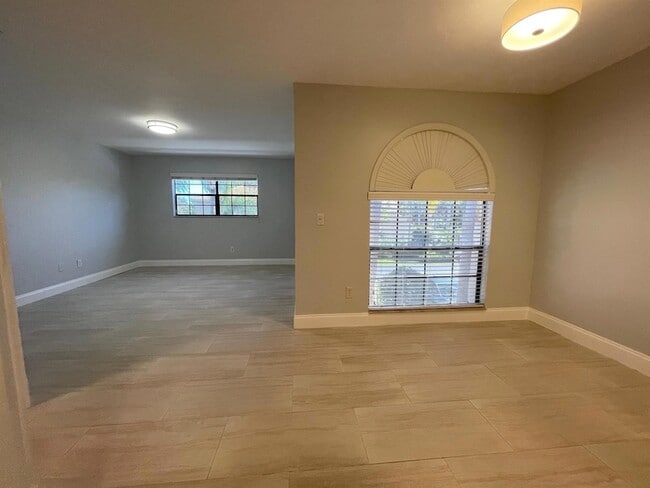 Building Photo - 6691 Montego Bay Blvd