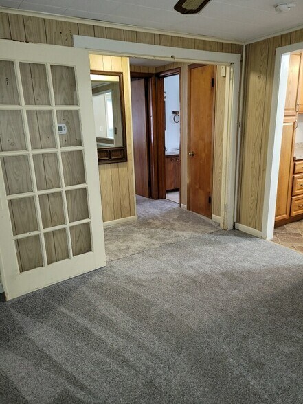 Living room - 5116 Murphy Rd