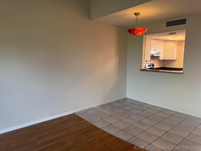Building Photo - 2711 N Hwy A1A
